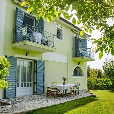 Дом отдыха The House