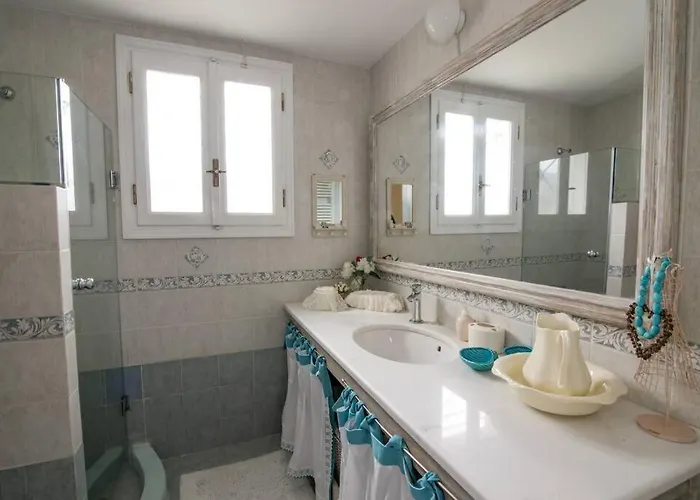 Дом отдыха The House *