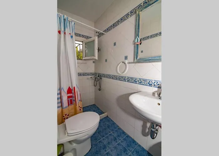 The House 度假居 Romírion