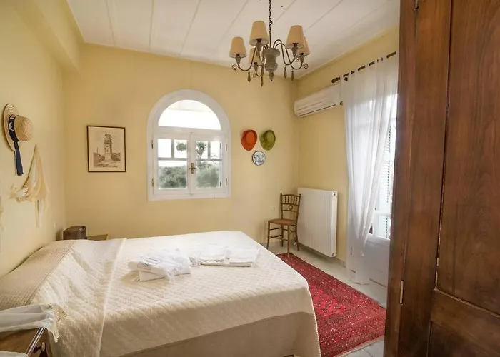 The House 度假居 Romírion